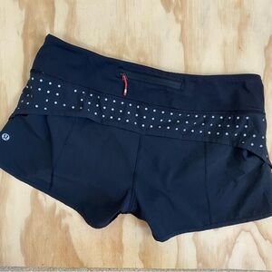 Lululemon Speed Short Black Reflective Dots
